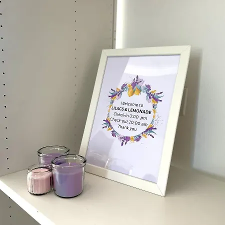 Lilacs And Lemonade Апартаменты